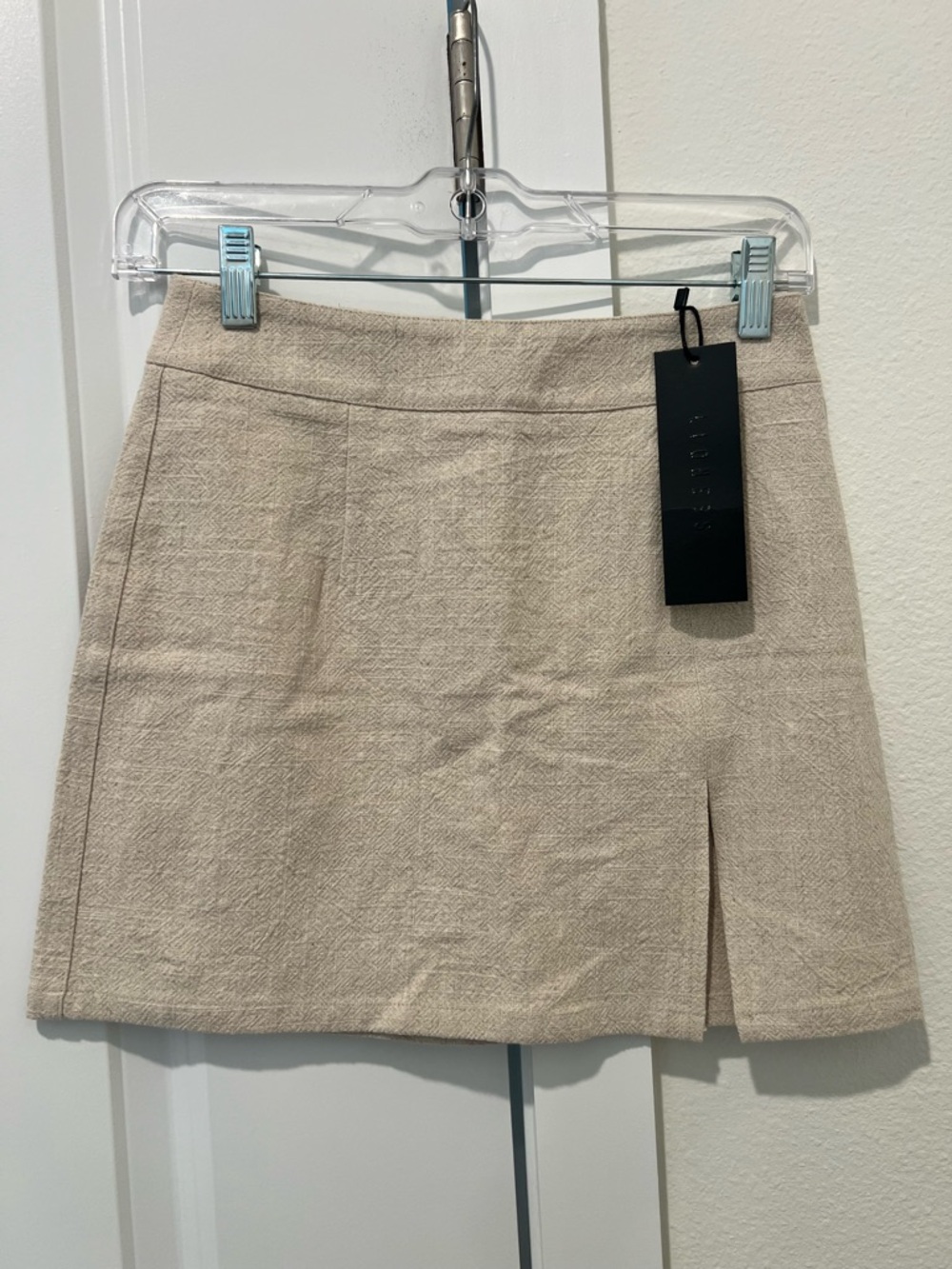 NWT Lioness Beige Textured Mini Skirt with Front Slit